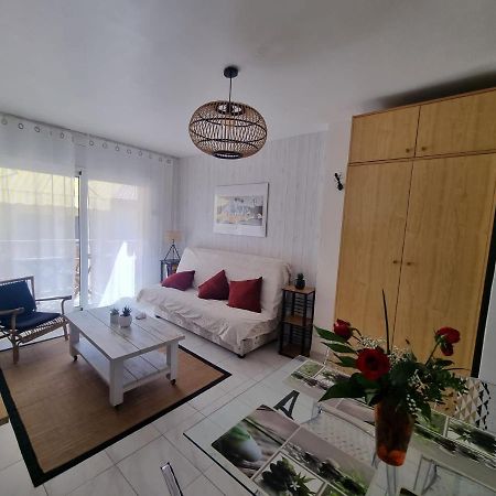 Lovely One Bedroom With Balcony 로지즈 외부 사진